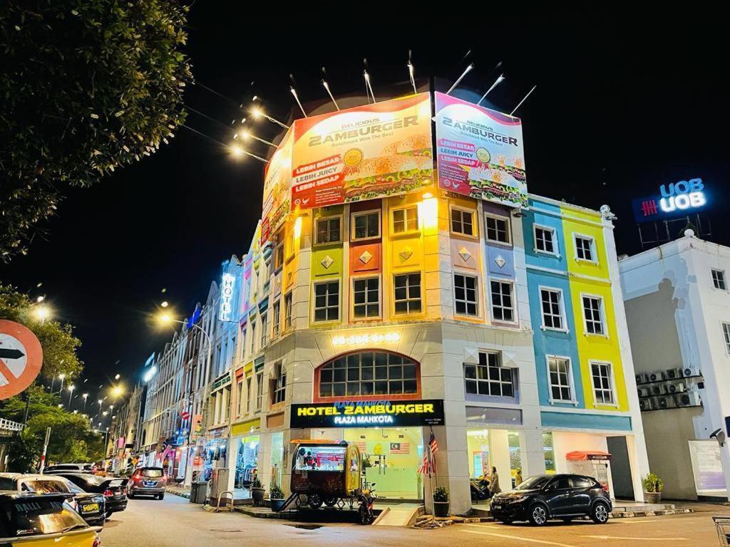 Hotel Zamburger Plaza Mahkota ملقا المظهر الخارجي الصورة