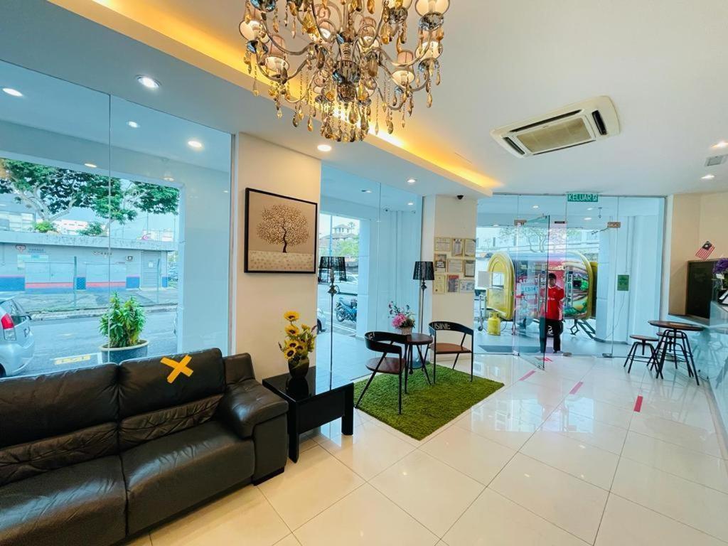 Hotel Zamburger Plaza Mahkota ملقا المظهر الخارجي الصورة